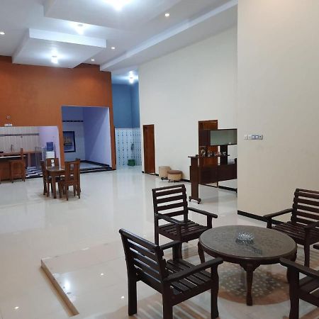 999 Khs 2 Homestay Gilimanuk Buitenkant foto