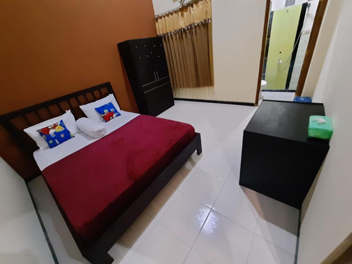 999 Khs 2 Homestay Gilimanuk Buitenkant foto