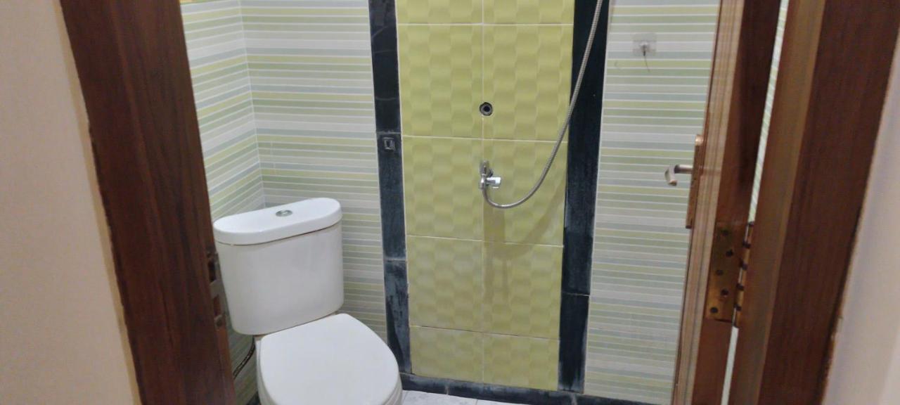999 Khs 2 Homestay Gilimanuk Buitenkant foto