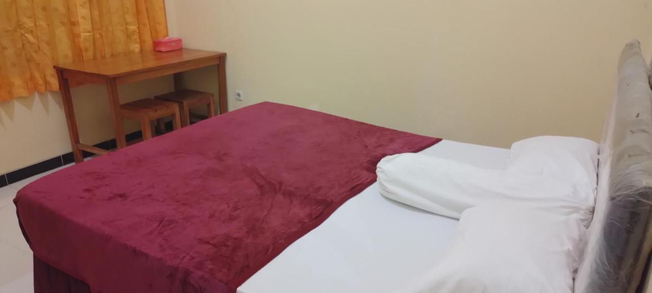 999 Khs 2 Homestay Gilimanuk Buitenkant foto