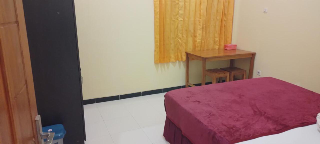999 Khs 2 Homestay Gilimanuk Buitenkant foto