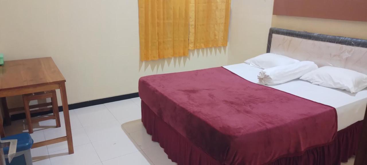 999 Khs 2 Homestay Gilimanuk Buitenkant foto