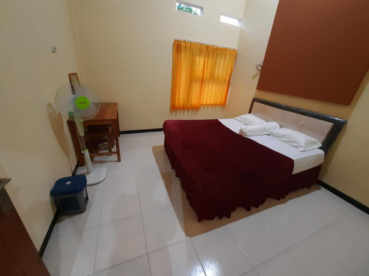 999 Khs 2 Homestay Gilimanuk Buitenkant foto