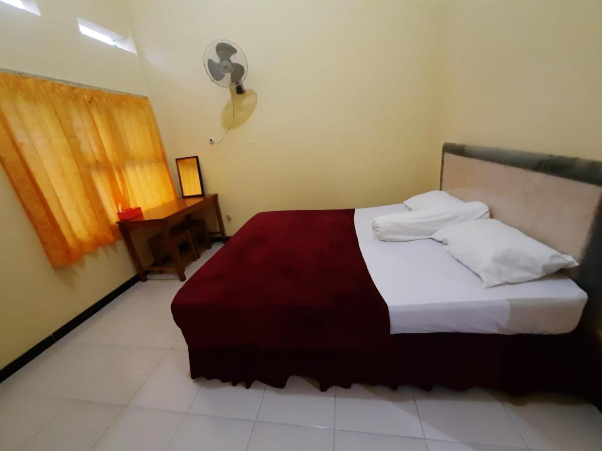 999 Khs 2 Homestay Gilimanuk Buitenkant foto