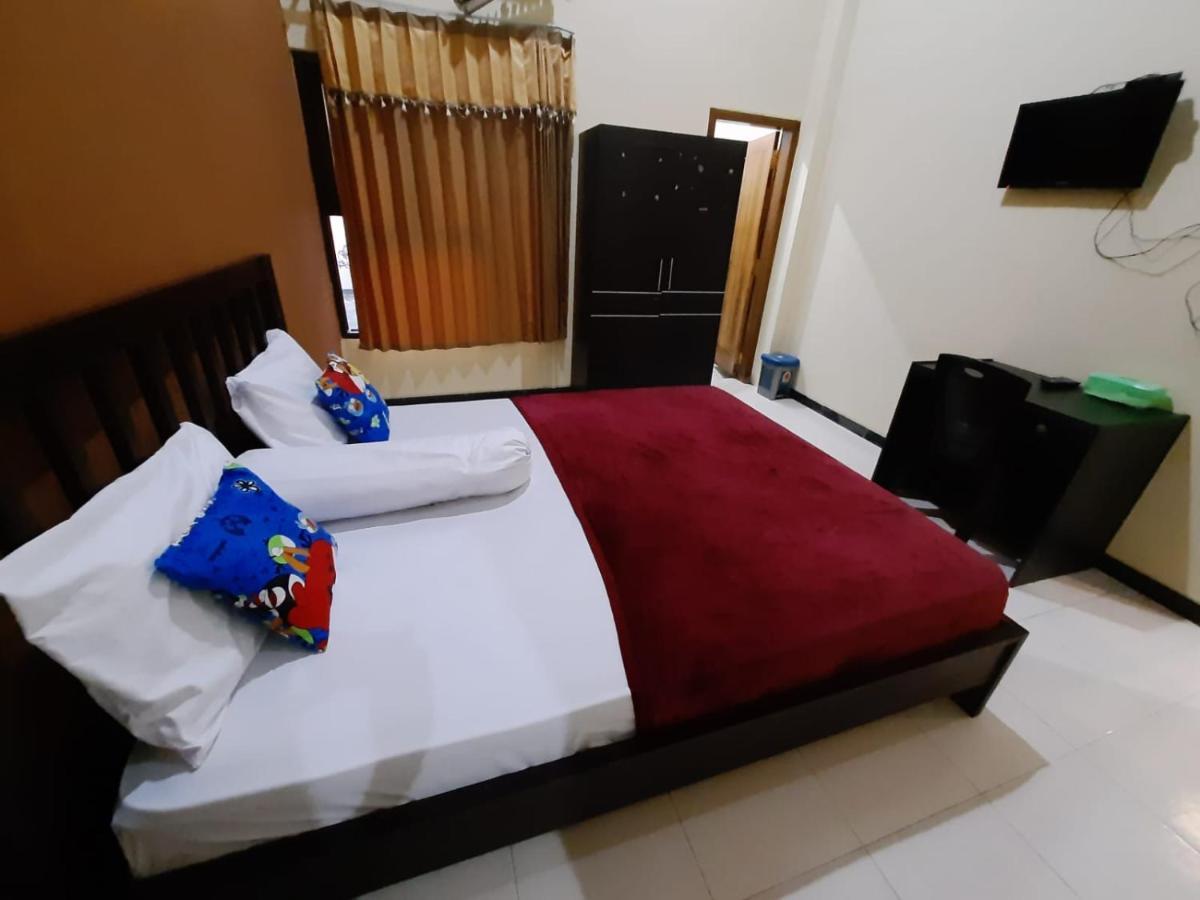 999 Khs 2 Homestay Gilimanuk Buitenkant foto