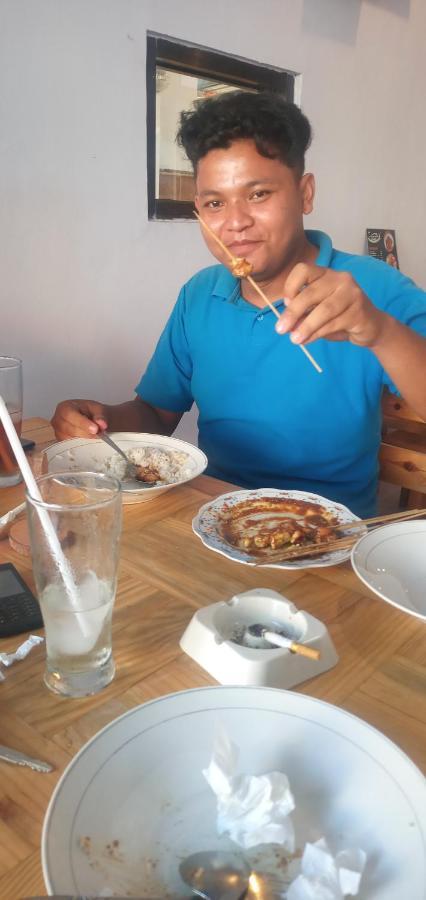 999 Khs 2 Homestay Gilimanuk Buitenkant foto